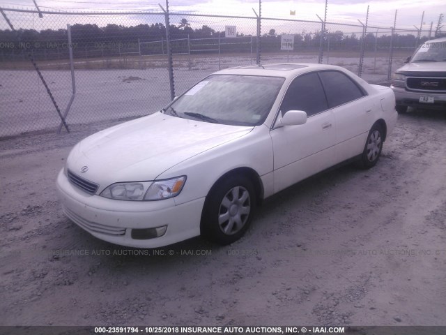 JT8BF28G410305179 - 2001 LEXUS ES 300 WHITE photo 2