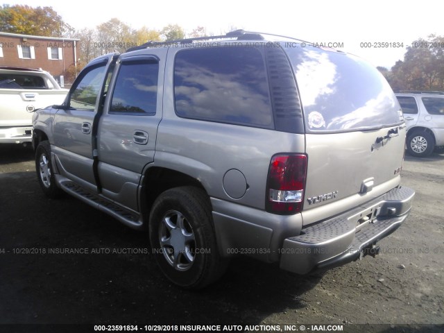 1GKEK63UX2J274924 - 2002 GMC DENALI GRAY photo 3