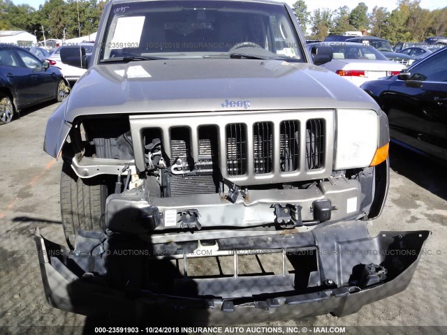 1J8HG48N96C231873 - 2006 JEEP COMMANDER GOLD photo 6
