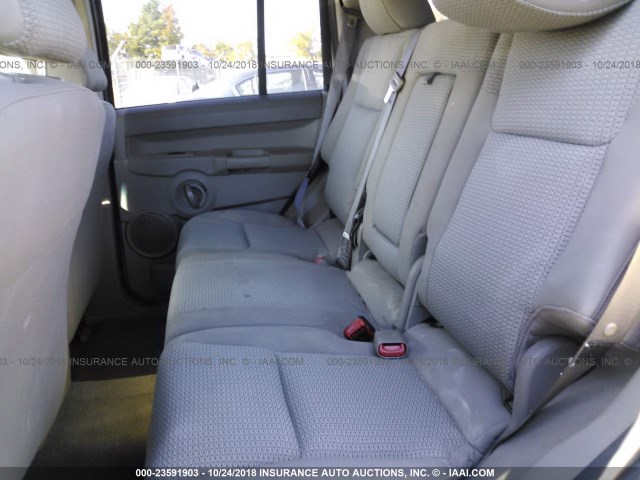 1J8HG48N96C231873 - 2006 JEEP COMMANDER GOLD photo 8