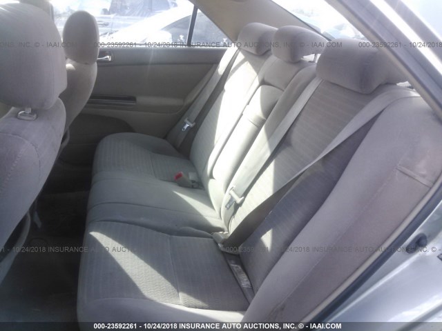 4T1BE32K05U523735 - 2005 TOYOTA CAMRY LE/XLE/SE SILVER photo 8