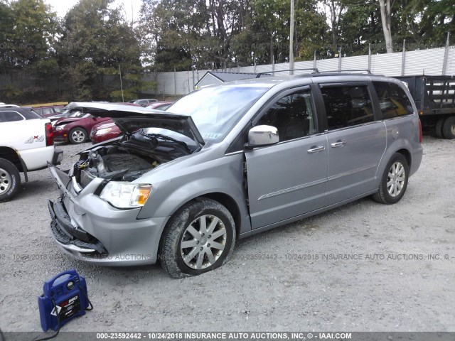 2C4RC1BG9DR705289 - 2013 CHRYSLER TOWN & COUNTRY TOURING SILVER photo 2