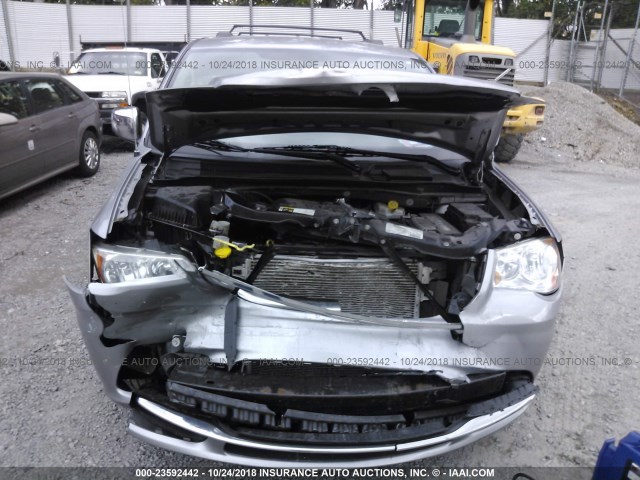 2C4RC1BG9DR705289 - 2013 CHRYSLER TOWN & COUNTRY TOURING SILVER photo 6