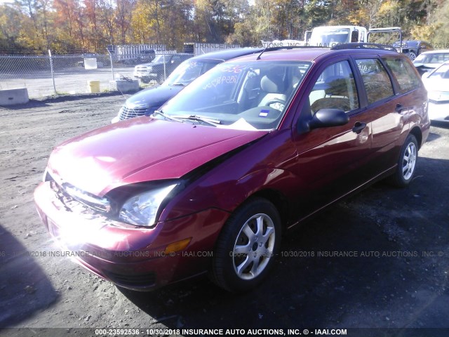 1FAFP36N75W187967 - 2005 FORD FOCUS ZXW RED photo 2
