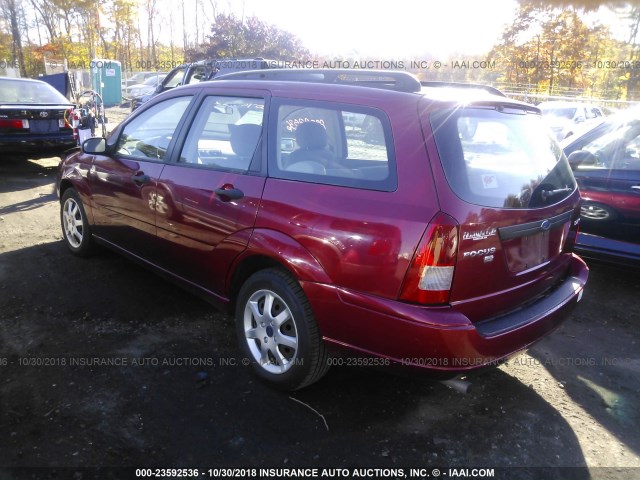 1FAFP36N75W187967 - 2005 FORD FOCUS ZXW RED photo 3