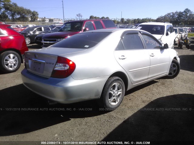 4T1BE32KX4U834264 - 2004 TOYOTA CAMRY LE/XLE/SE SILVER photo 4