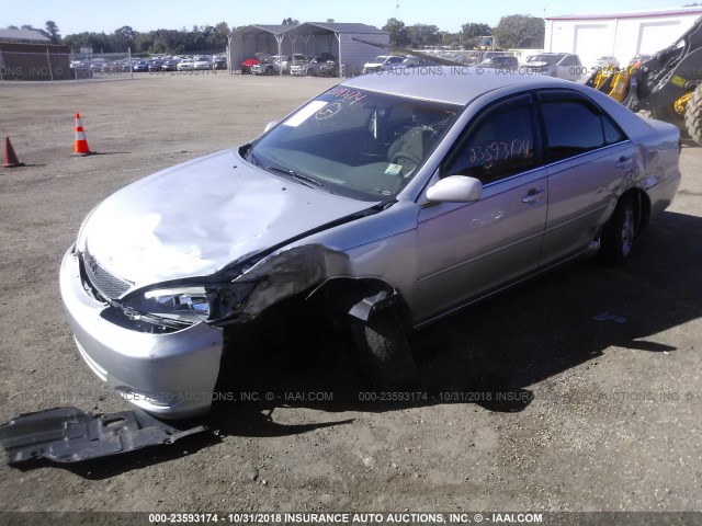 4T1BE32KX4U834264 - 2004 TOYOTA CAMRY LE/XLE/SE SILVER photo 6