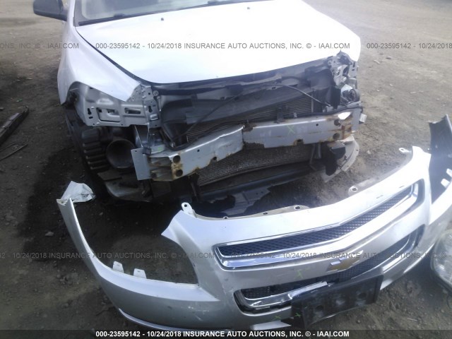 1G1ZB5EB1AF109017 - 2010 CHEVROLET MALIBU LS Gümüş foto 6