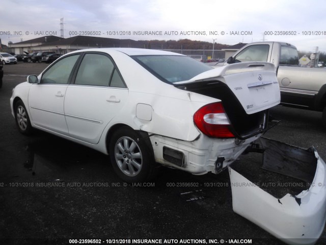 4T1BE32K22U052098 - 2002 TOYOTA CAMRY LE/XLE/SE Ağ foto 3