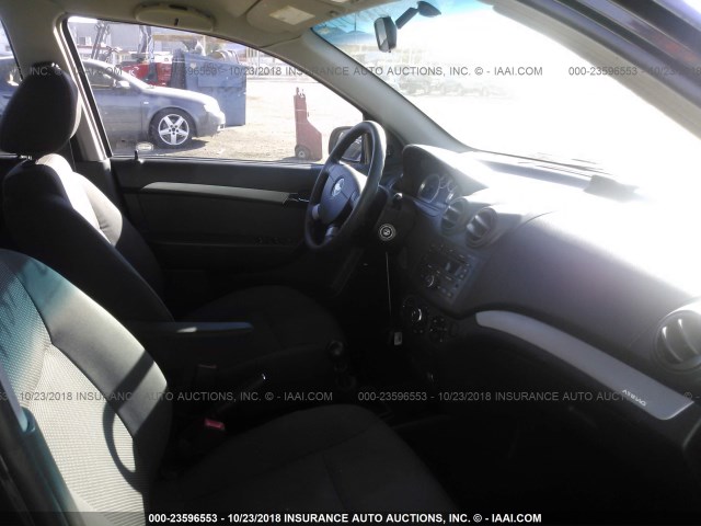 KL1TD56607B055340 - 2007 CHEVROLET AVEO LS BLACK photo 5