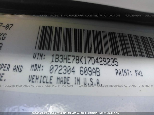 1B3HE78K17D429235 - 2007 DODGE CALIBER R/T WHITE photo 9