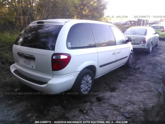 1A4GP45R96B656357 - 2006 CHRYSLER TOWN & COUNTRY  WHITE photo 4