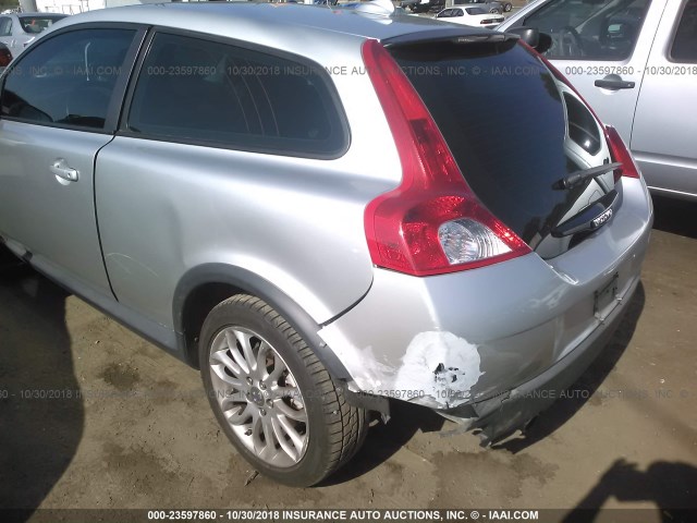 YV1MK672982081323 - 2008 VOLVO C30 T5 SILVER photo 6