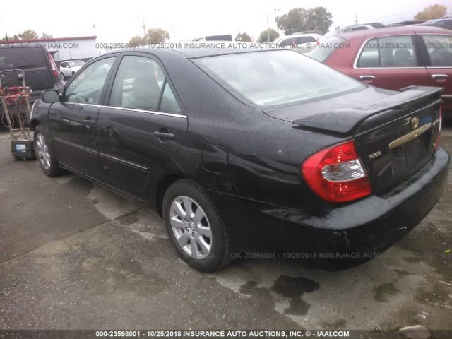 4T1BF32K42U018984 - 2002 TOYOTA CAMRY LE/XLE/SE BLACK photo 3
