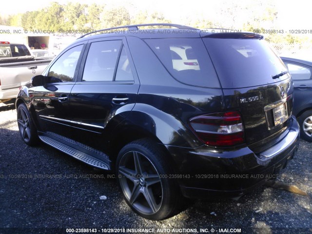 4JGBB72E48A377209 - 2008 MERCEDES-BENZ ML 550 BLACK photo 3