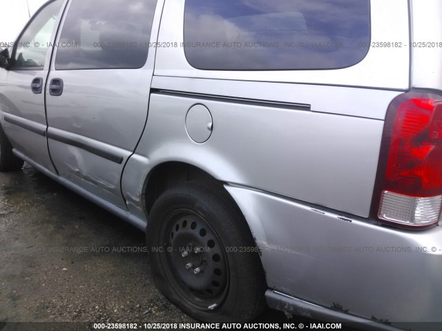 1GNDV23LX6D100734 - 2006 CHEVROLET UPLANDER LS GRAY photo 6