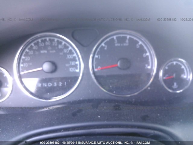 1GNDV23LX6D100734 - 2006 CHEVROLET UPLANDER LS GRAY photo 7