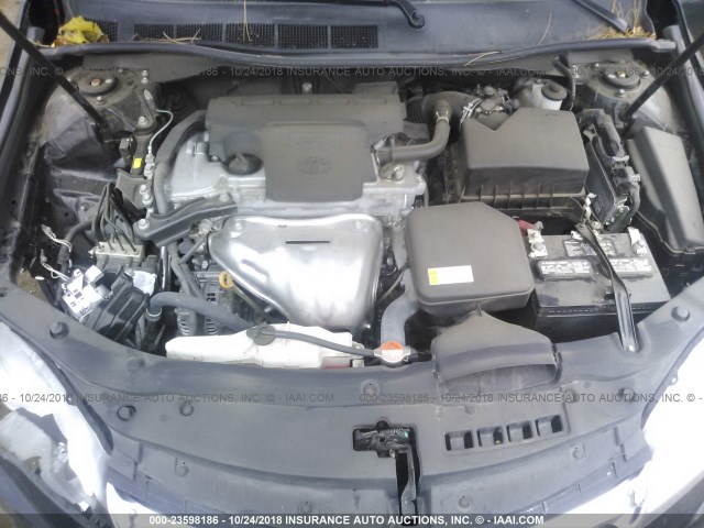 4T1BF1FK3GU247565 - 2016 TOYOTA CAMRY LE/XLE/SE/XSE BLACK photo 10