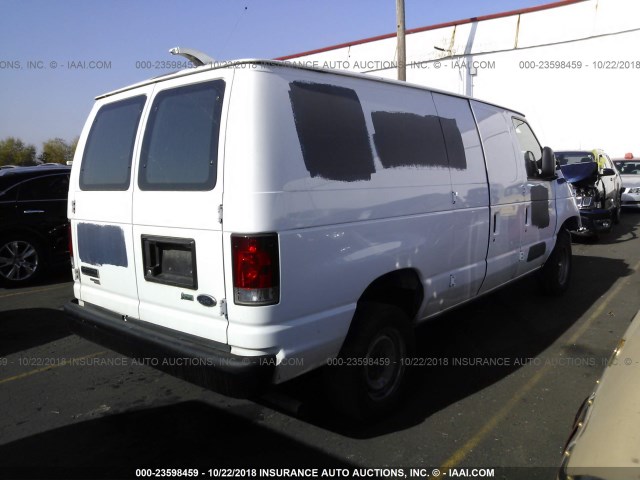 1FTNE2EWXBDB35742 - 2011 FORD ECONOLINE E250 VAN WHITE photo 4