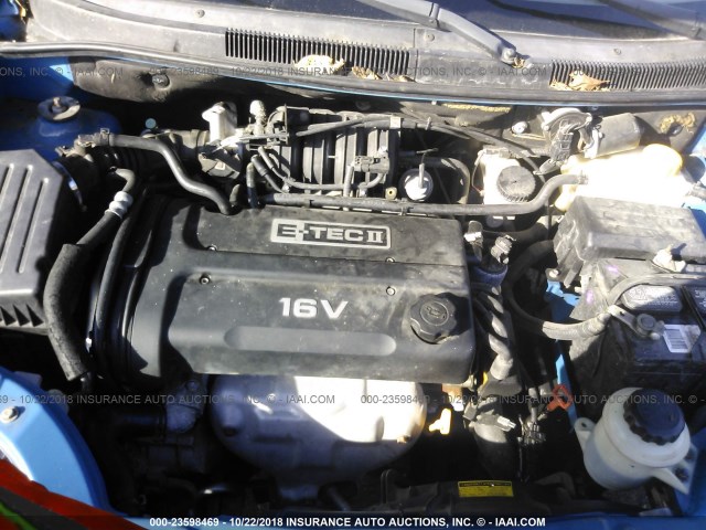 KL1TD52655B472245 - 2005 CHEVROLET AVEO LS BLUE photo 10