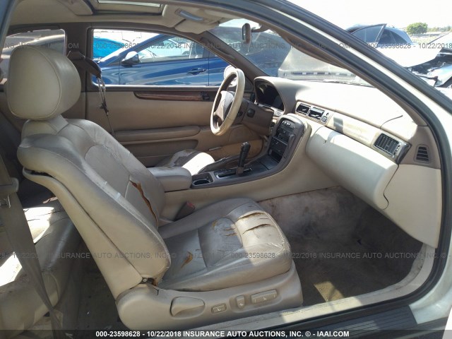 JT8UZ30C6S0042550 - 1995 LEXUS SC 400 WHITE photo 5