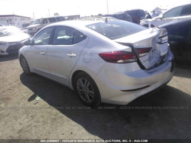 5NPD84LF8JH293975 - 2018 HYUNDAI ELANTRA SEL/VALUE/LIMITED SILVER photo 3