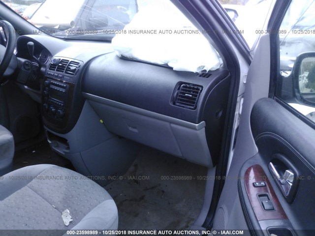 1GNDV23L06D126131 - 2006 CHEVROLET UPLANDER LS WHITE photo 5