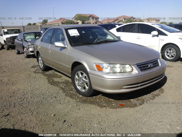 JT2BF28K1Y0284560 - 2000 TOYOTA CAMRY LE/XLE 棕色 照片 1