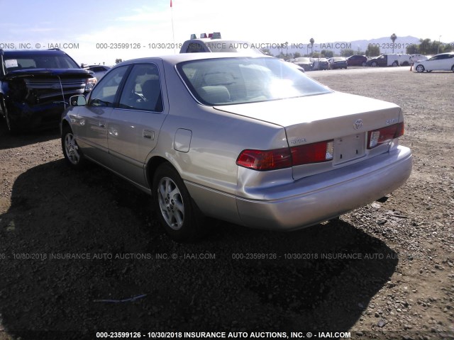 JT2BF28K1Y0284560 - 2000 TOYOTA CAMRY LE/XLE 棕色 照片 3