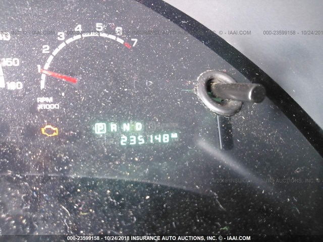 2C8GM68484R638956 - 2004 CHRYSLER PACIFICA 浅蓝色 照片 7