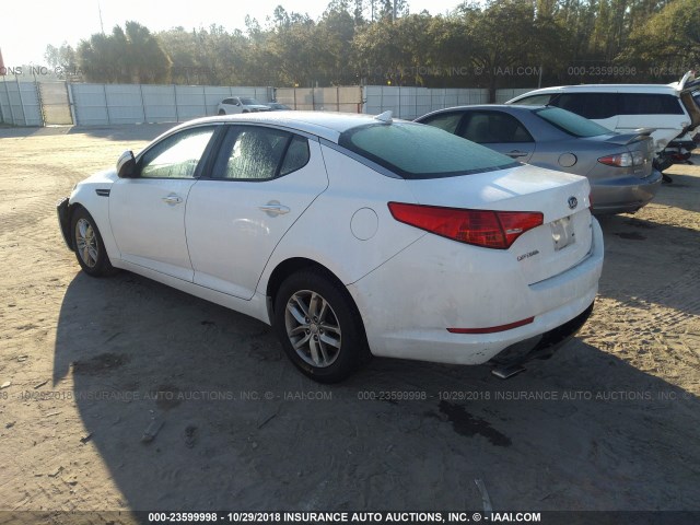 5XXGM4A74CG015805 - 2012 KIA OPTIMA LX WHITE photo 3