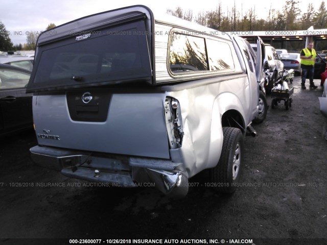 1N6BD0CT1AC448148 - 2010 NISSAN FRONTIER KING CAB SE/LE/NISMO SILVER photo 4