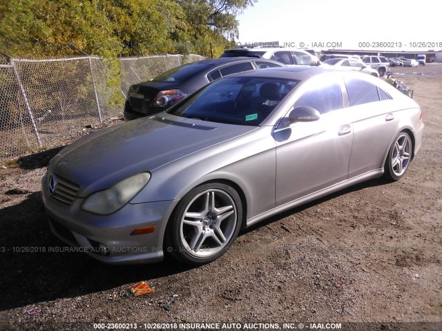 WDDDJ75X96A036162 - 2006 MERCEDES-BENZ CLS 500C SILVER photo 2