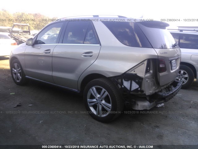 4JGDA5HB7CA028776 - 2012 MERCEDES-BENZ ML 350 4MATIC GOLD photo 3