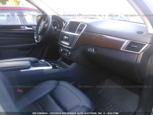 4JGDA5HB7CA028776 - 2012 MERCEDES-BENZ ML 350 4MATIC GOLD photo 5