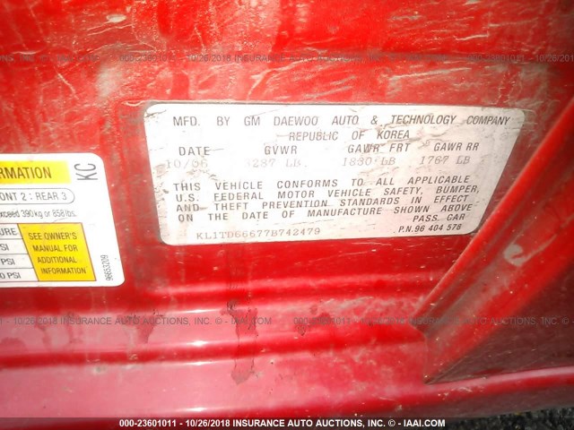 KL1TD66677B742479 - 2007 CHEVROLET AVEO LS RED photo 9