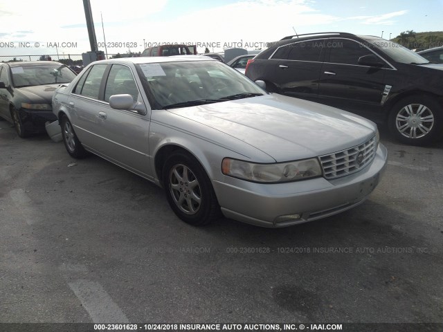 1G6KY5493YU139084 - 2000 CADILLAC SEVILLE STS SILVER photo 1