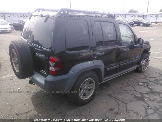 1J4GK38K56W115628 - 2006 JEEP LIBERTY RENEGADE BLACK photo 4