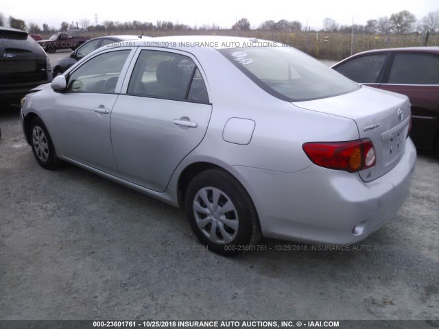 JTDBL40E59J028872 - 2009 TOYOTA COROLLA LE/XLE SILVER photo 3