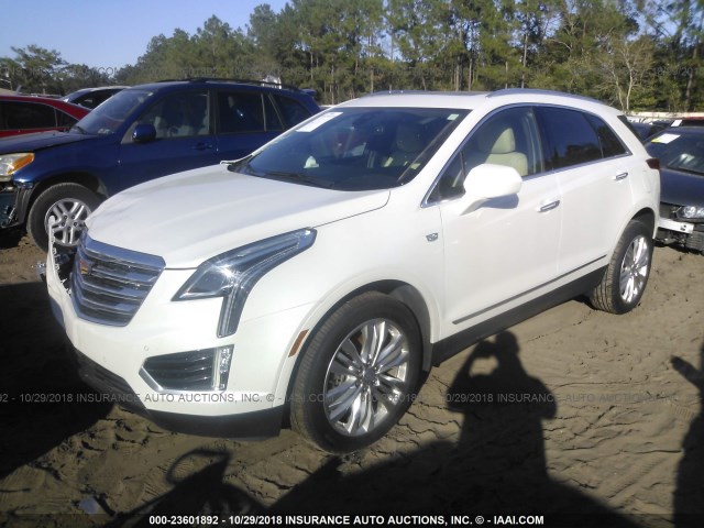 1GYKNERS0JZ147941 - 2018 CADILLAC XT5 PREMIUM LUXURY WHITE photo 2