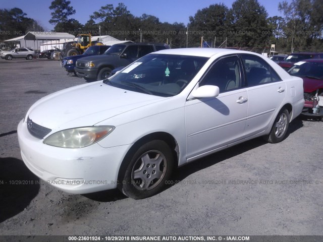 4T1BF32K12U503549 - 2002 TOYOTA CAMRY LE/XLE/SE 白色 照片 2
