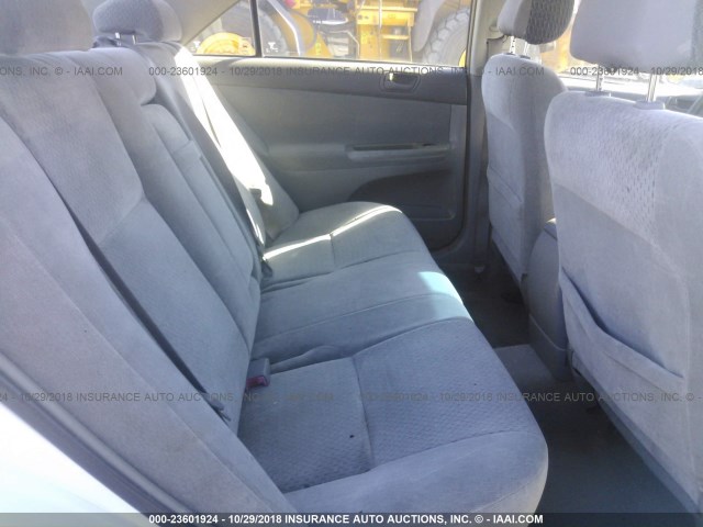 4T1BF32K12U503549 - 2002 TOYOTA CAMRY LE/XLE/SE 白色 照片 8