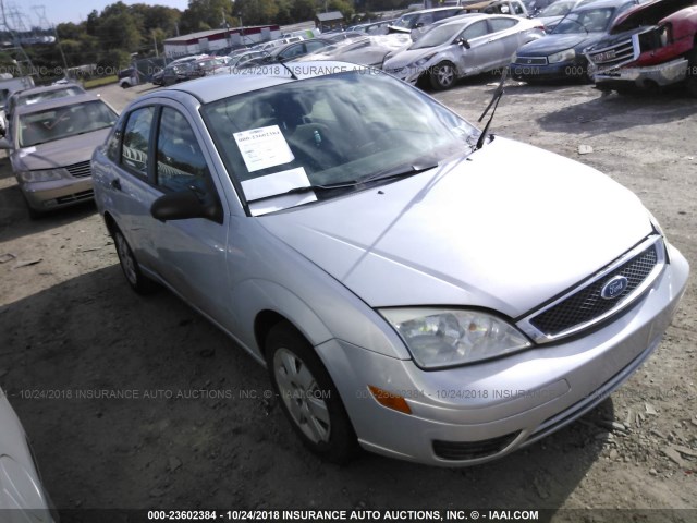 1FAFP34N27W140089 - 2007 FORD FOCUS ZX4/S/SE/SES SILVER photo 1