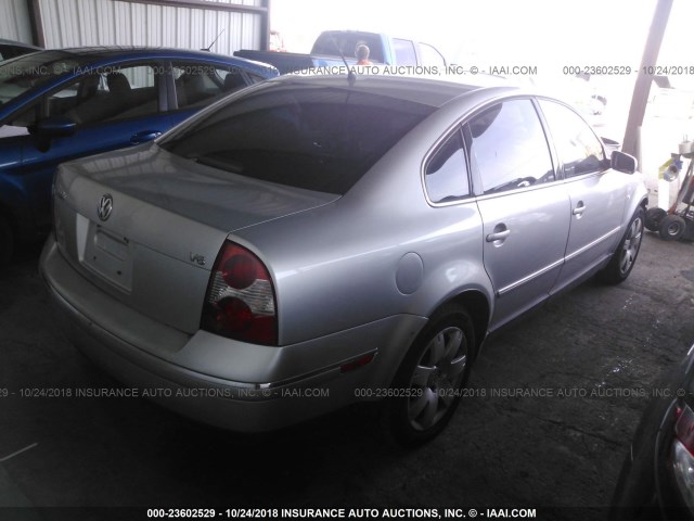 WVWRH63B02P440245 - 2002 VOLKSWAGEN PASSAT GLX 银色 照片 4