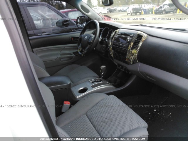 3TMLU4EN8CM092232 - 2012 TOYOTA TACOMA DOUBLE CAB 白色 照片 5
