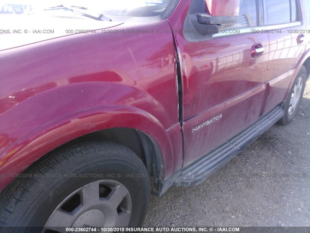 5LMFU27515LJ01624 - 2005 LINCOLN NAVIGATOR Kastanienbraun Foto 6