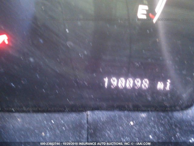 5LMFU27515LJ01624 - 2005 LINCOLN NAVIGATOR Kastanienbraun Foto 7