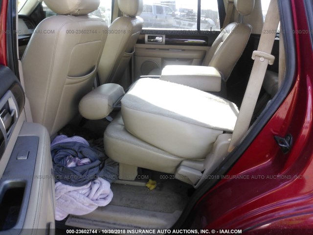 5LMFU27515LJ01624 - 2005 LINCOLN NAVIGATOR Kastanienbraun Foto 8