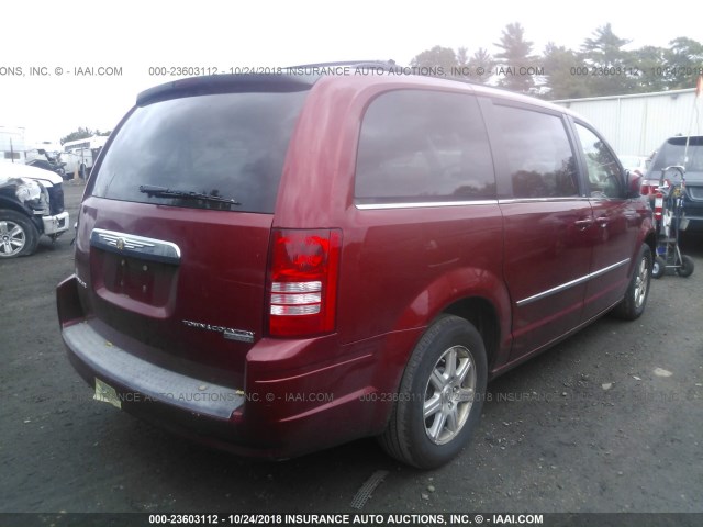 2A4RR5D1XAR149482 - 2010 CHRYSLER TOWN & COUNTRY TOURING RED photo 4