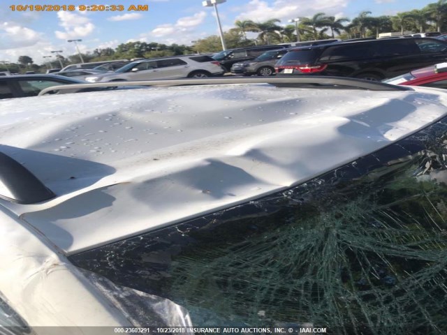 1C4PJMBX2KD298575 - 2019 JEEP CHEROKEE TRAILHAWK 白色 照片 11